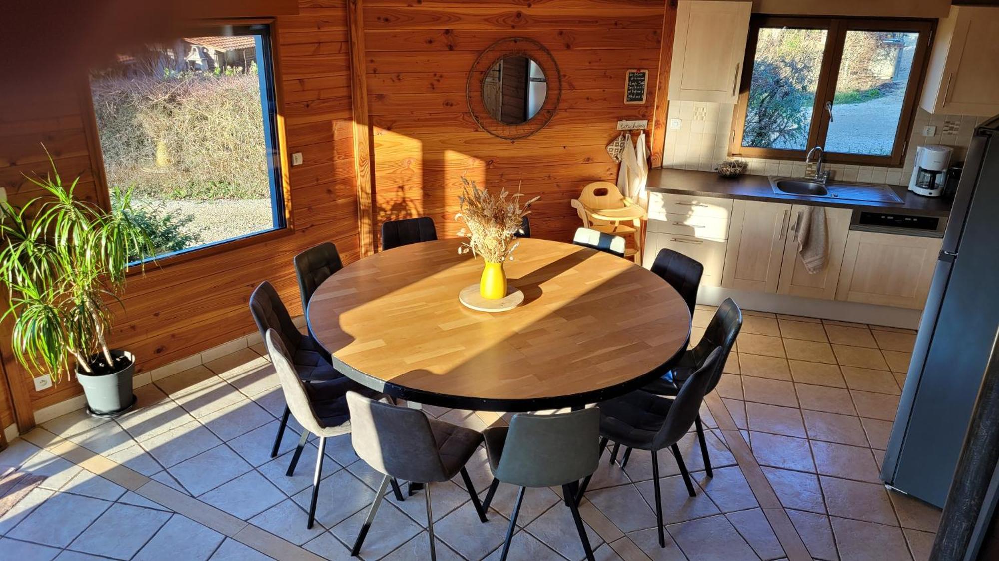 La Maison Ronde Et Ses 2 Cahutes Monthoiron Exteriör bild