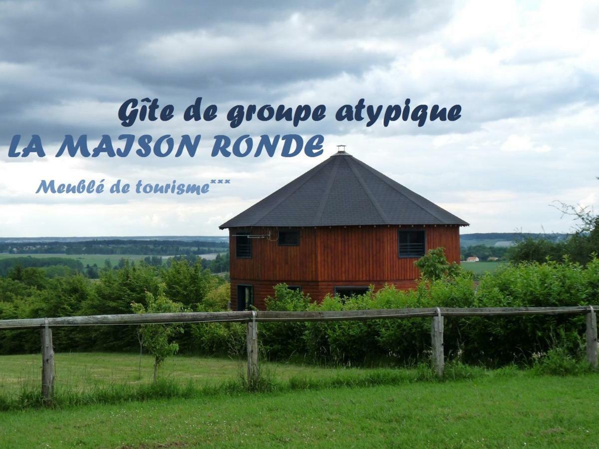 La Maison Ronde Et Ses 2 Cahutes Monthoiron Exteriör bild