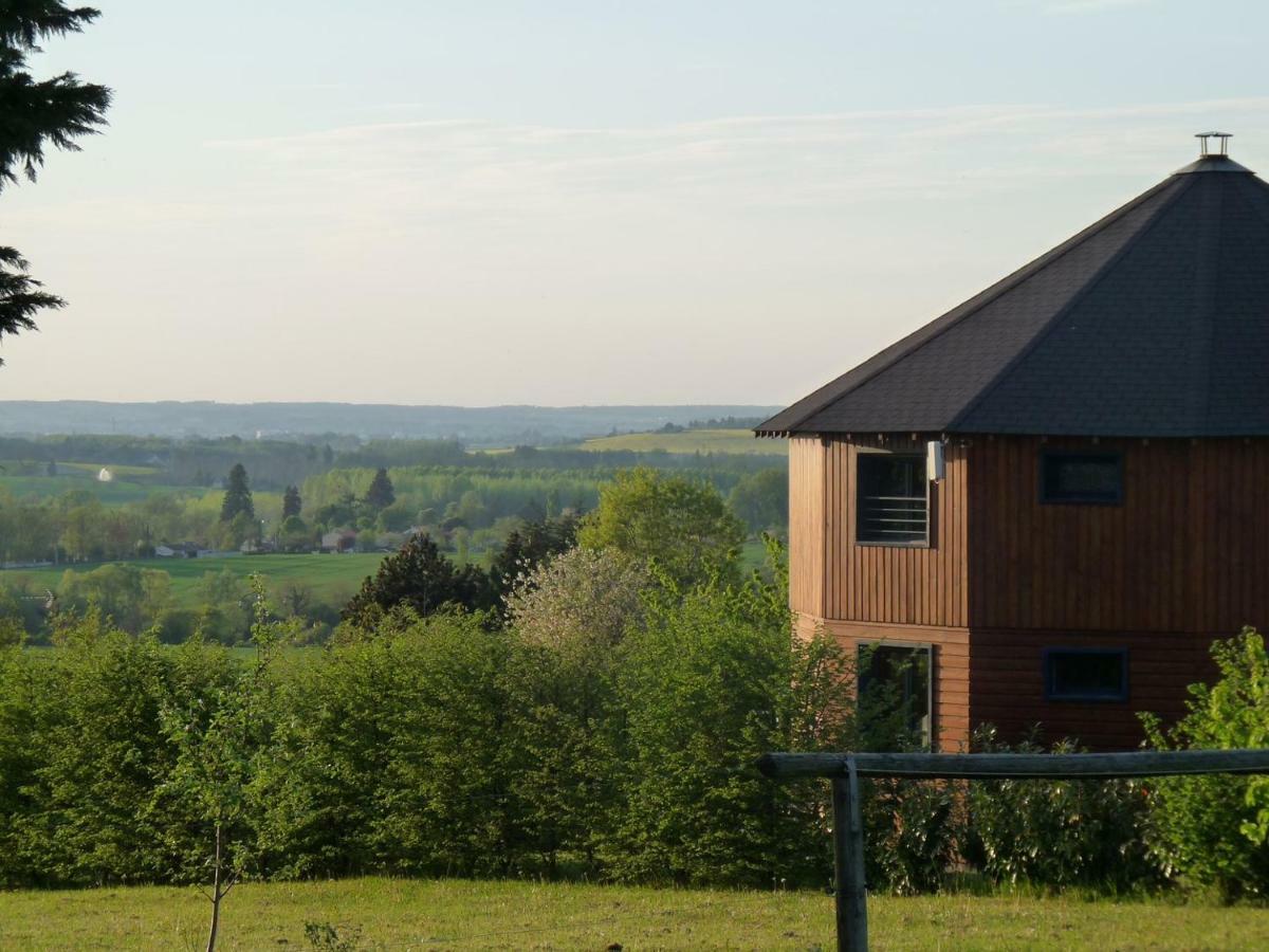 La Maison Ronde Et Ses 2 Cahutes Monthoiron Exteriör bild