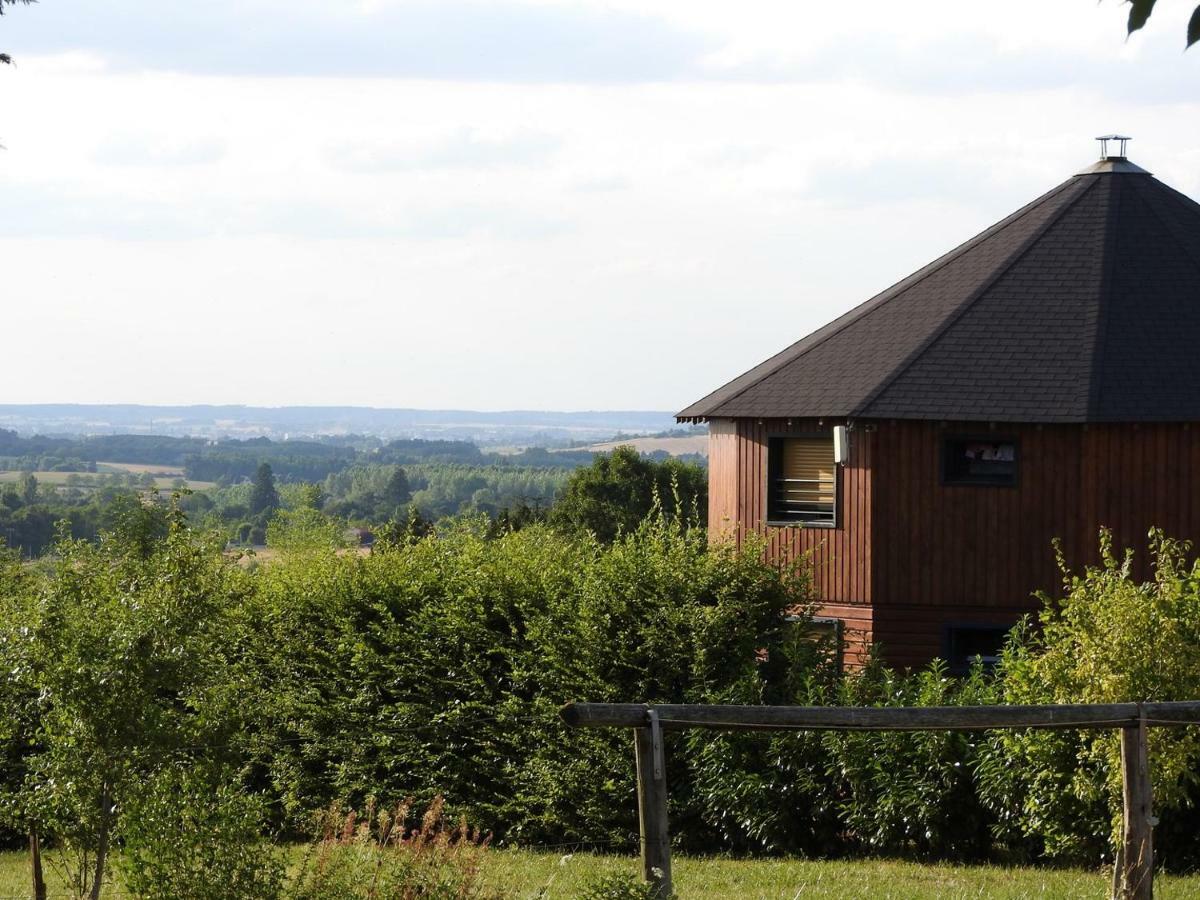 La Maison Ronde Et Ses 2 Cahutes Monthoiron Exteriör bild